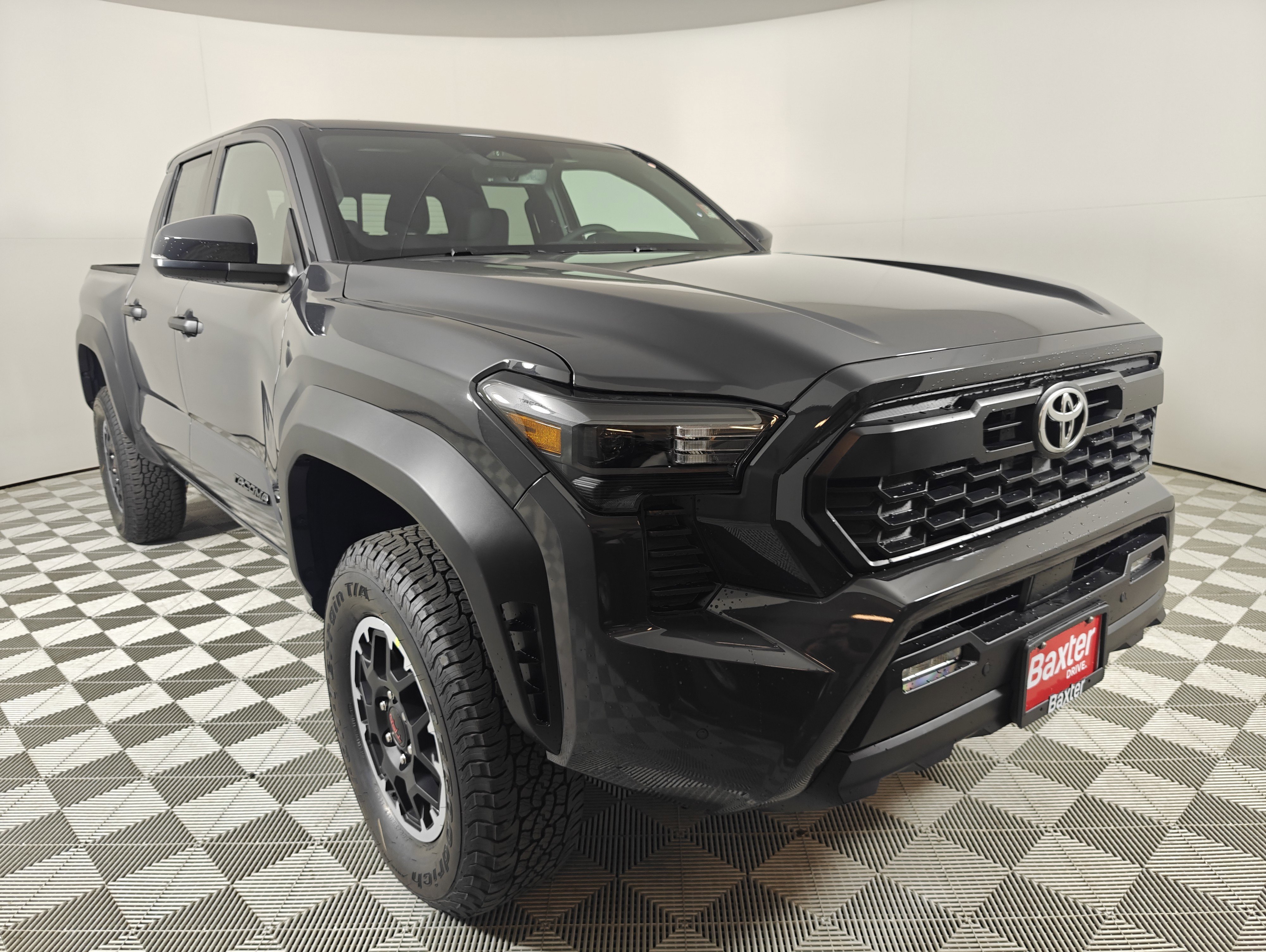 2025 Toyota Tacoma TRD Off Road's photo