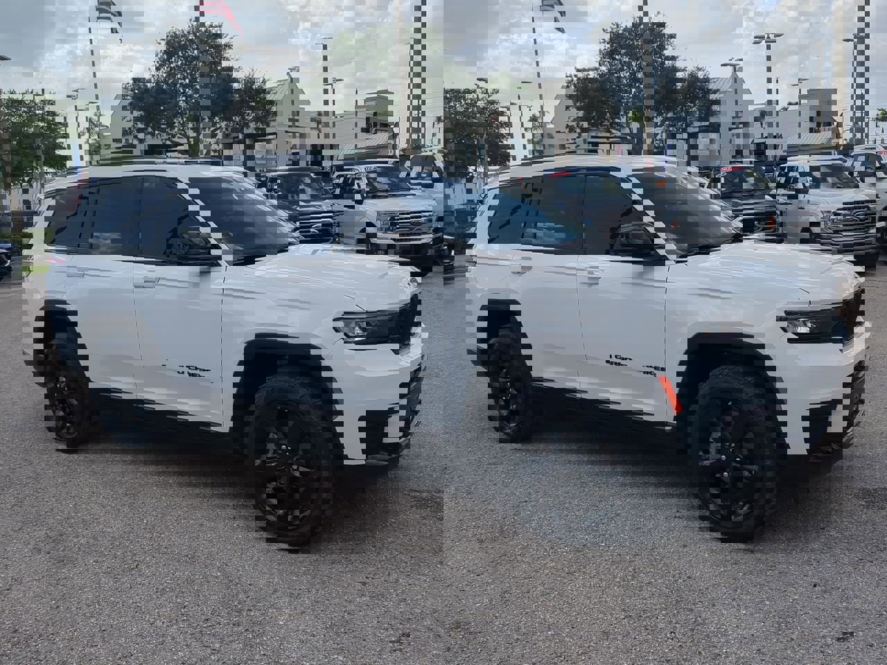 1C4RJJAG9R8945498