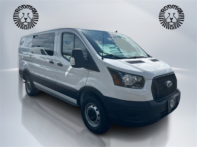 2025 Ford Transit Cargo Van photo 3