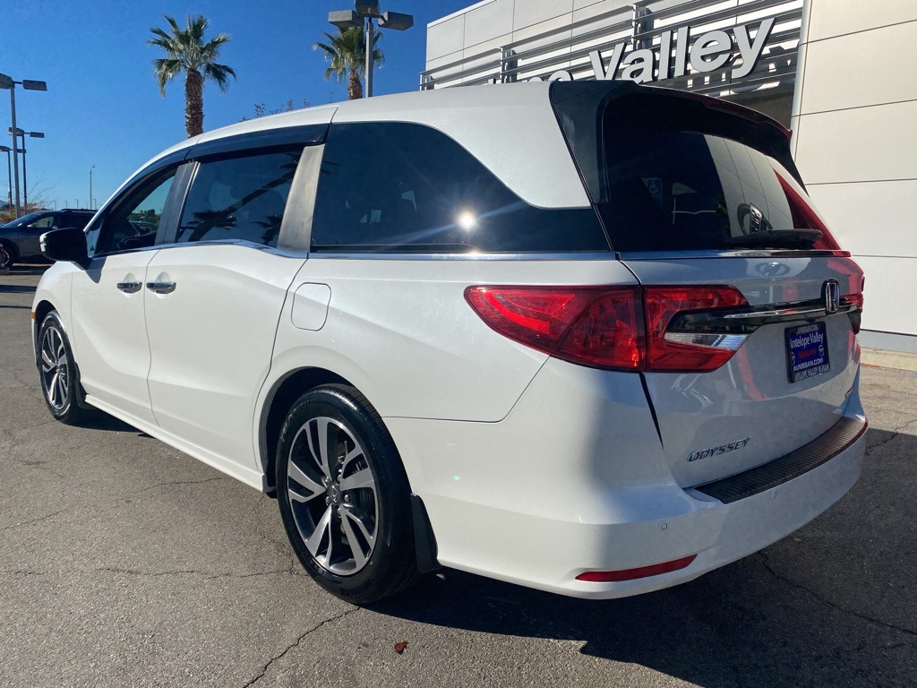 2022 Honda Odyssey Touring photo 4