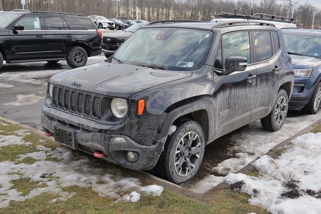 2023 Jeep Renegade Trailhawk's photo