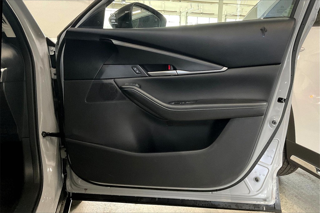 2025 Mazda CX-30 2.5 Select Sport photo 22