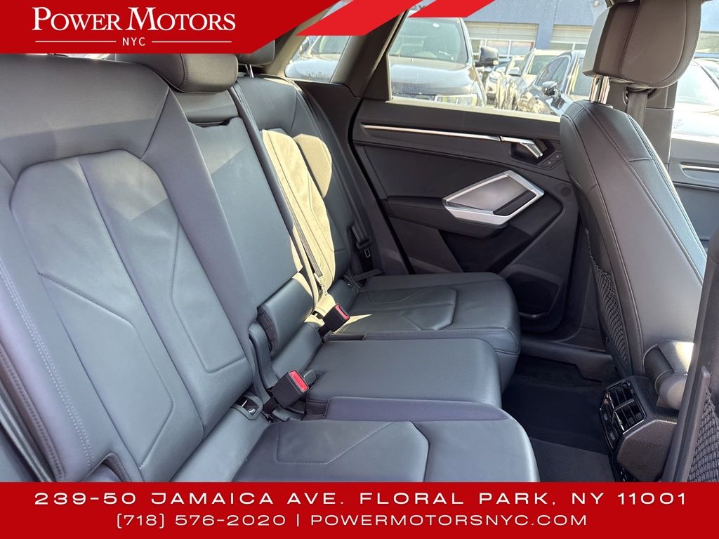 2023 Audi Q3 S line Premium photo 20