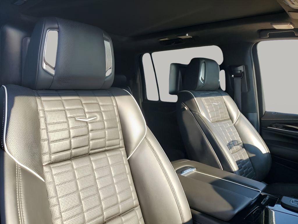 2023 Cadillac Escalade ESV V-Series photo 15