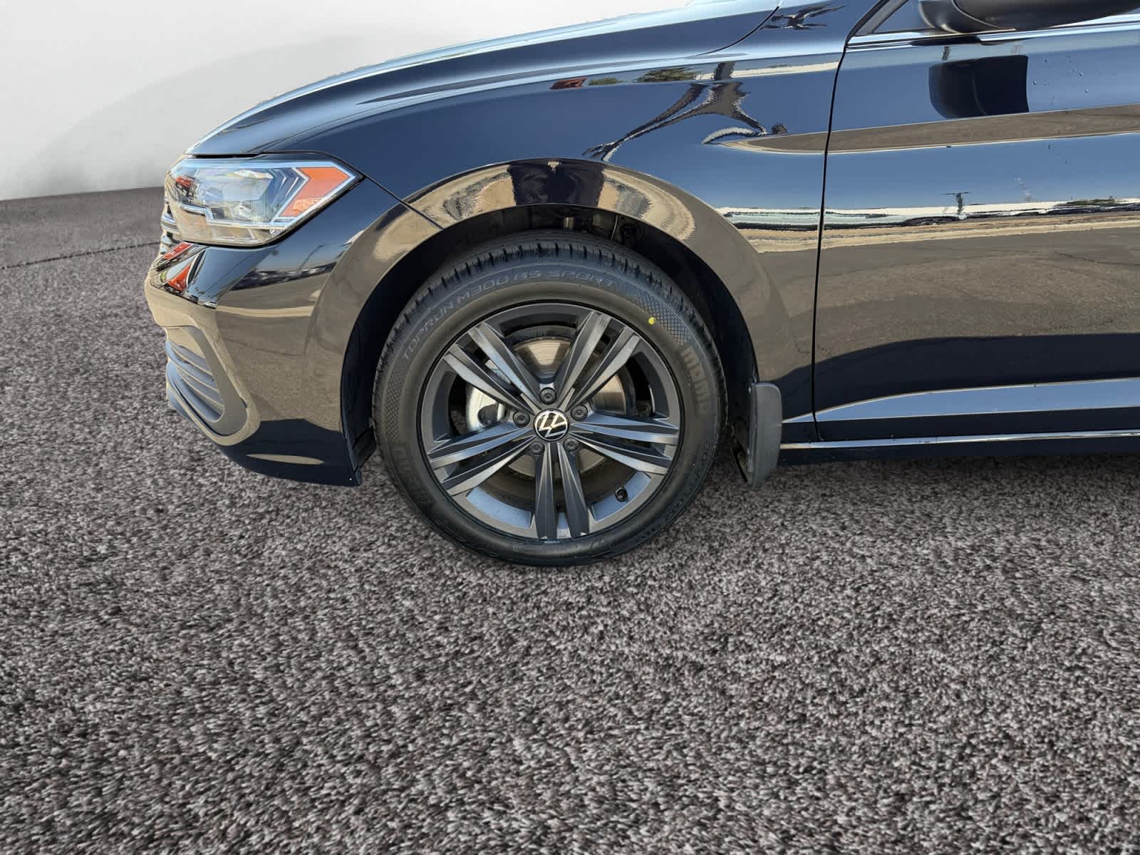 2023 Volkswagen Jetta SE photo 14