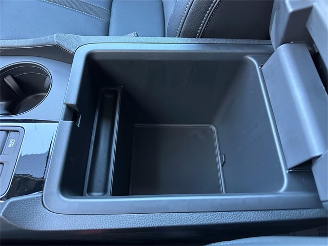 2026 Honda Passport photo 17