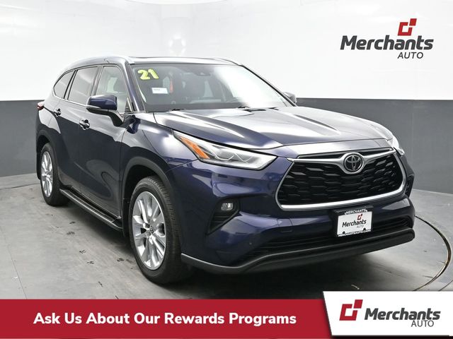 2021 Toyota Highlander Limited's photo