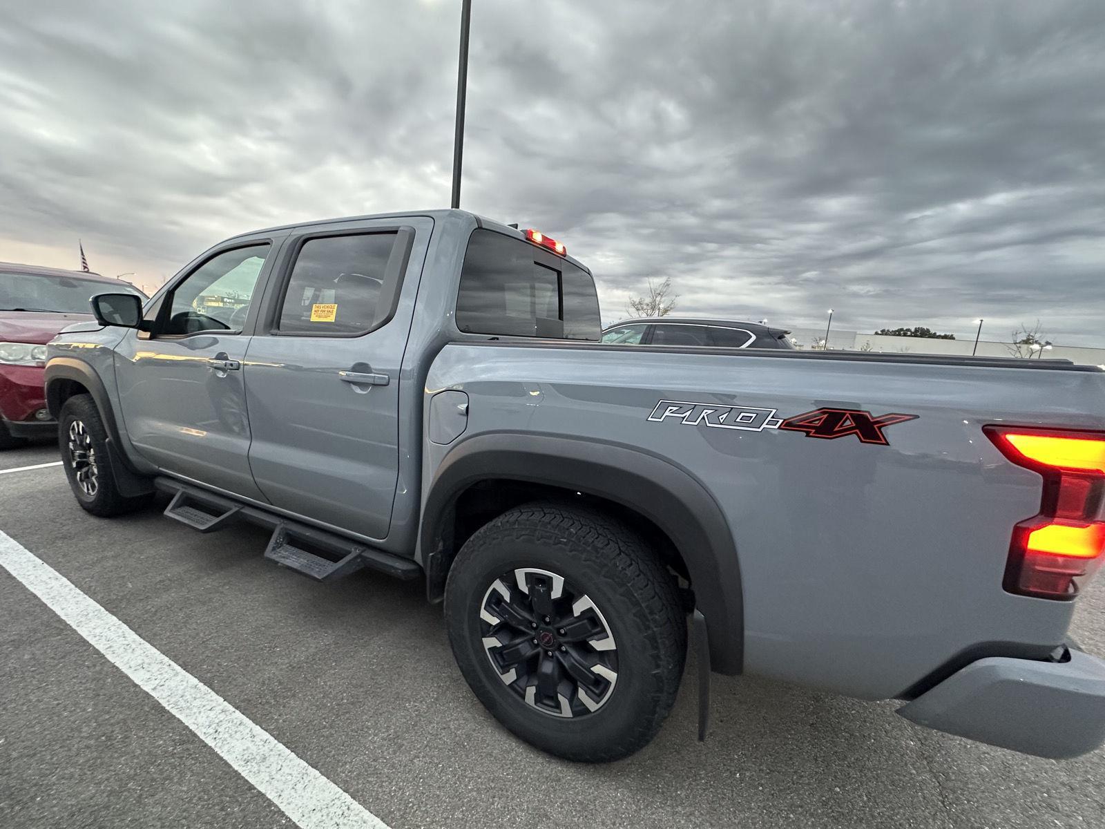 Used 2023 Nissan Frontier PRO-4X with VIN 1N6ED1EK5PN614708 for sale in Kansas City