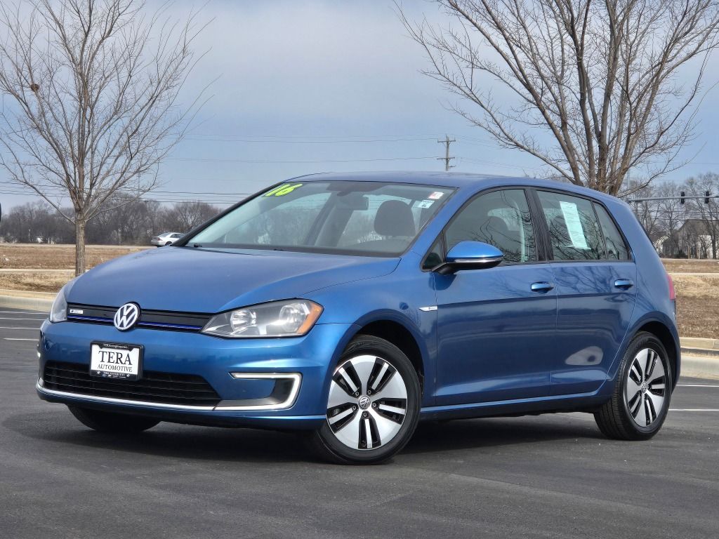 2016 Volkswagen e-Golf e-Golf SE