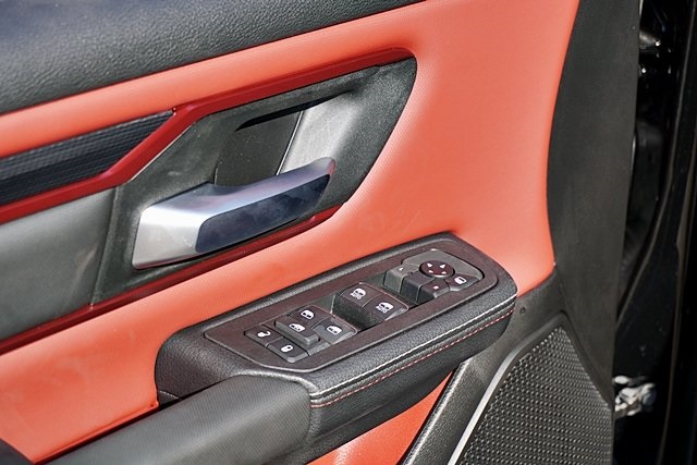 New 2026 Diamond Black Crystal Pearl-Coat Exterior Paint RAM Rebel image 28