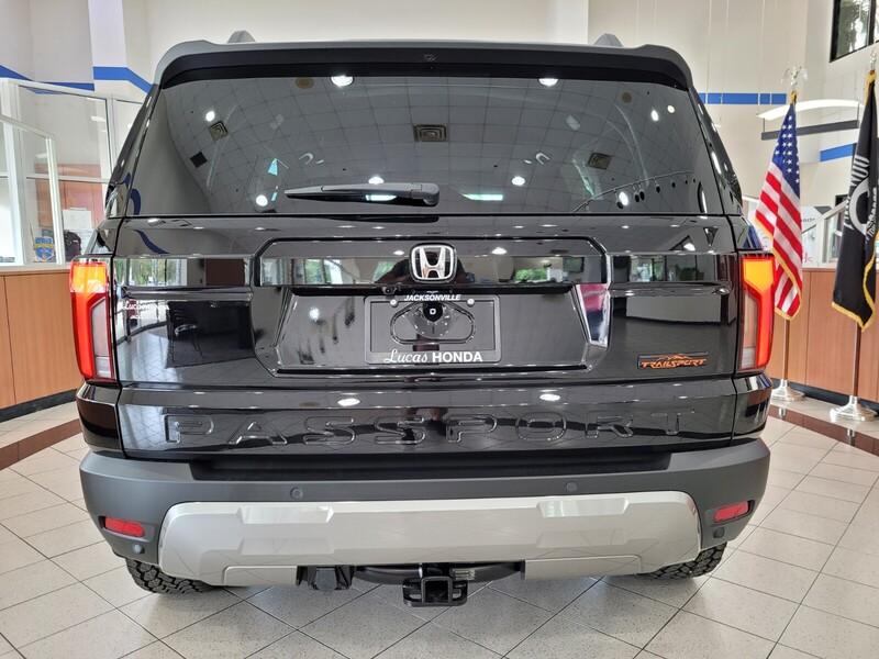 2026 Honda Passport TrailSport photo 3