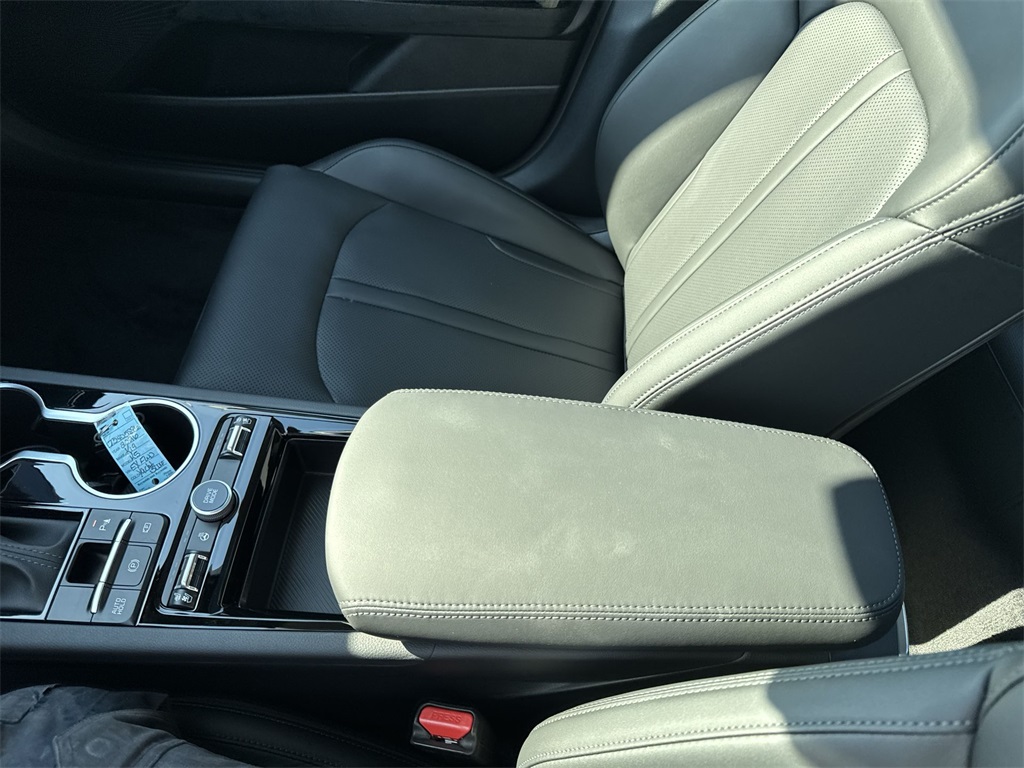 2026 Kia K5 EX photo 27