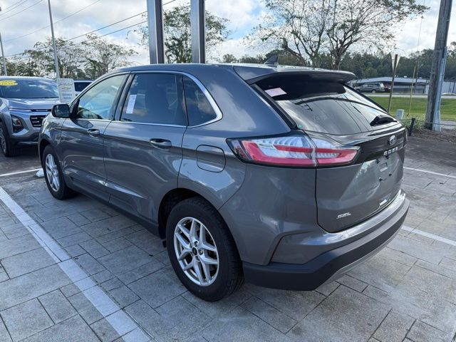 2024 Ford Edge SEL photo 2