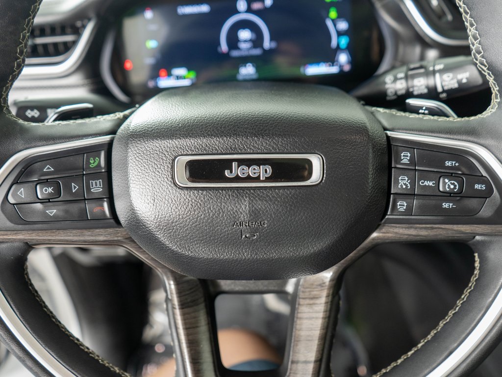 2024 Jeep Cherokee Limited 4xe photo 15