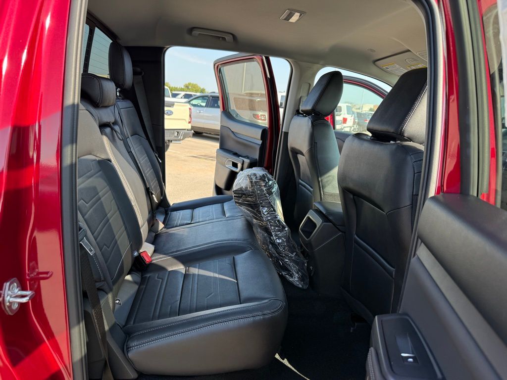 2025 Ford Ranger Lariat photo 19