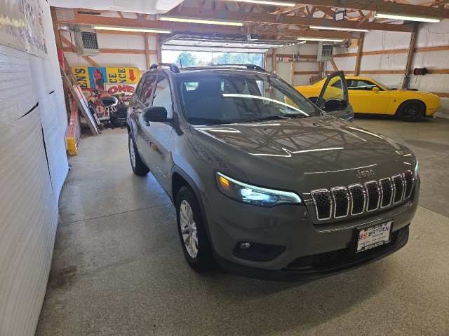 2022 Jeep Cherokee Latitude Lux photo 9