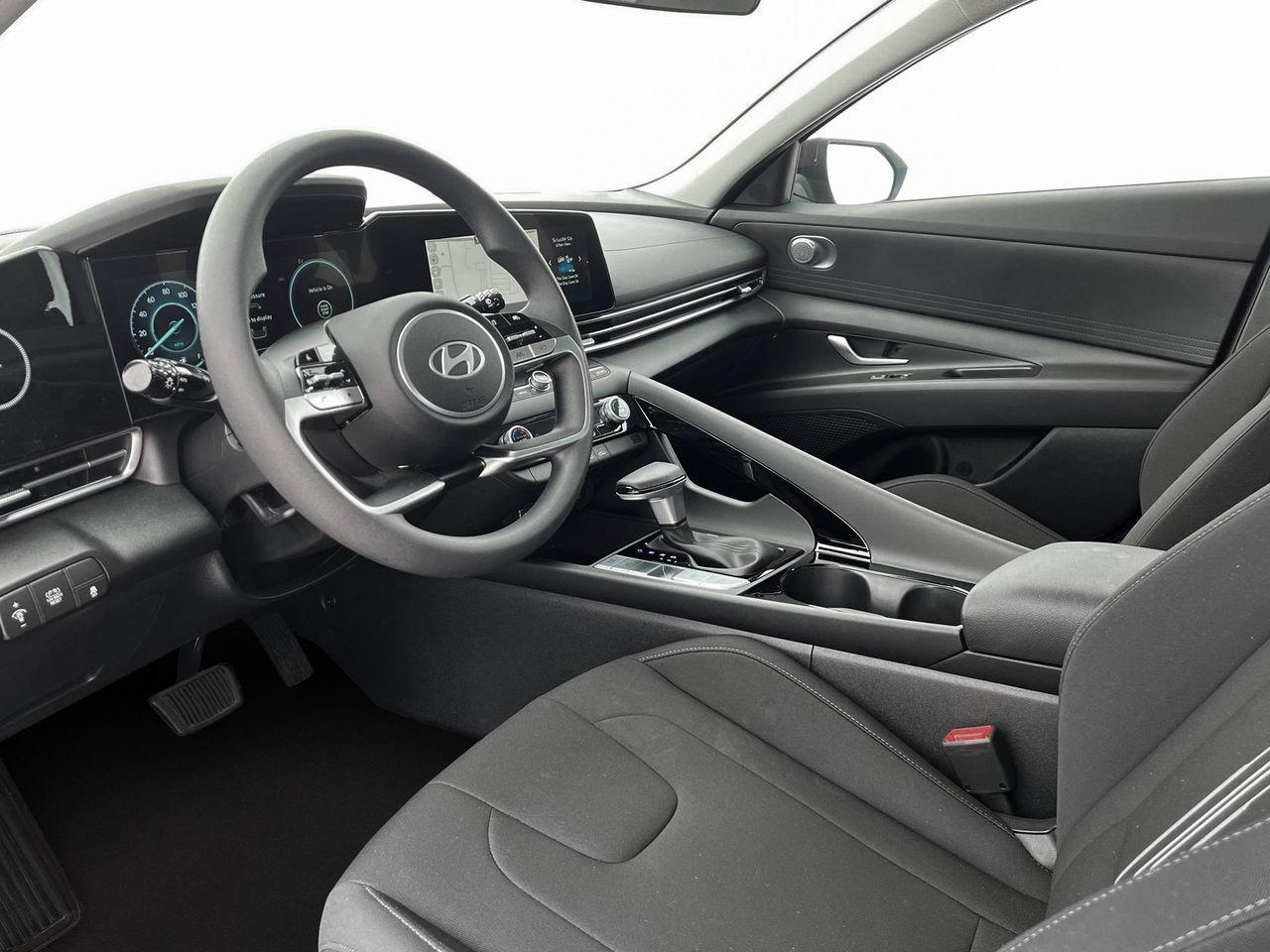 2025 Hyundai Elantra Hybrid Blue photo 14