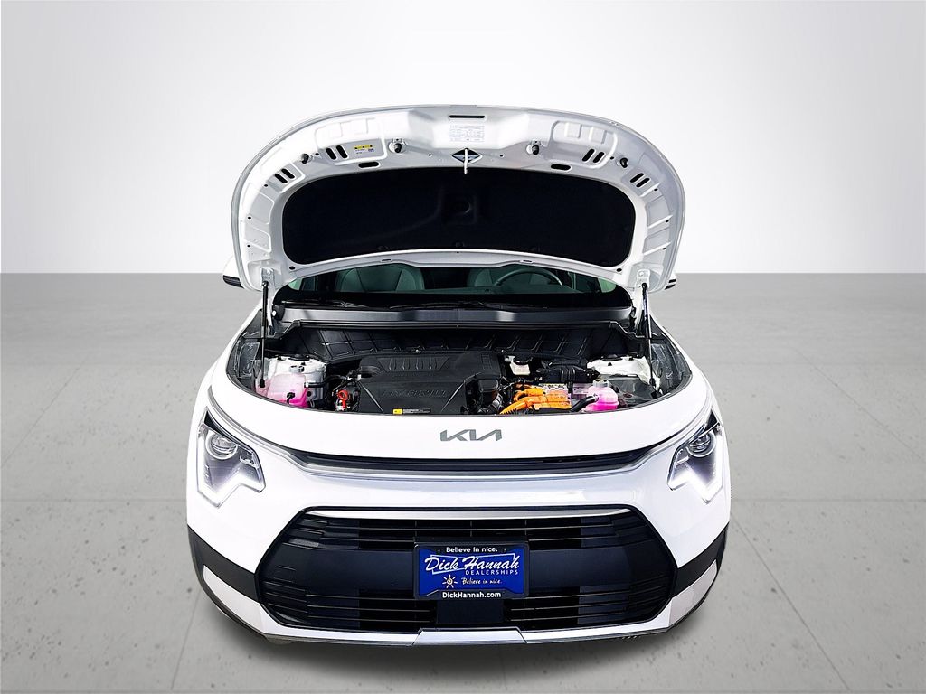 2025 Kia Niro EX Touring photo 21