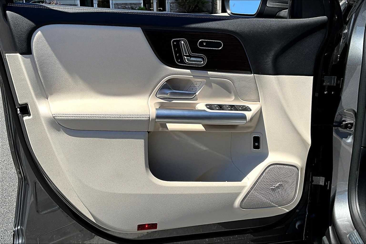 2025 Mercedes Benz GLA 250 photo 19