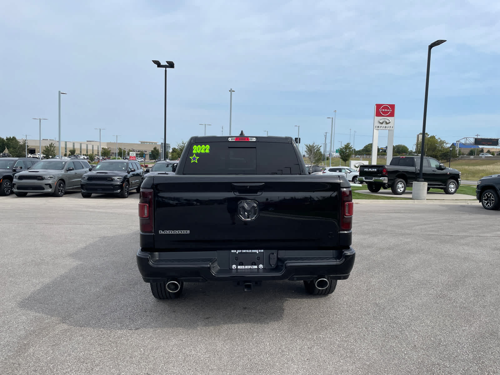 2022 Ram 1500 Laramie photo 8