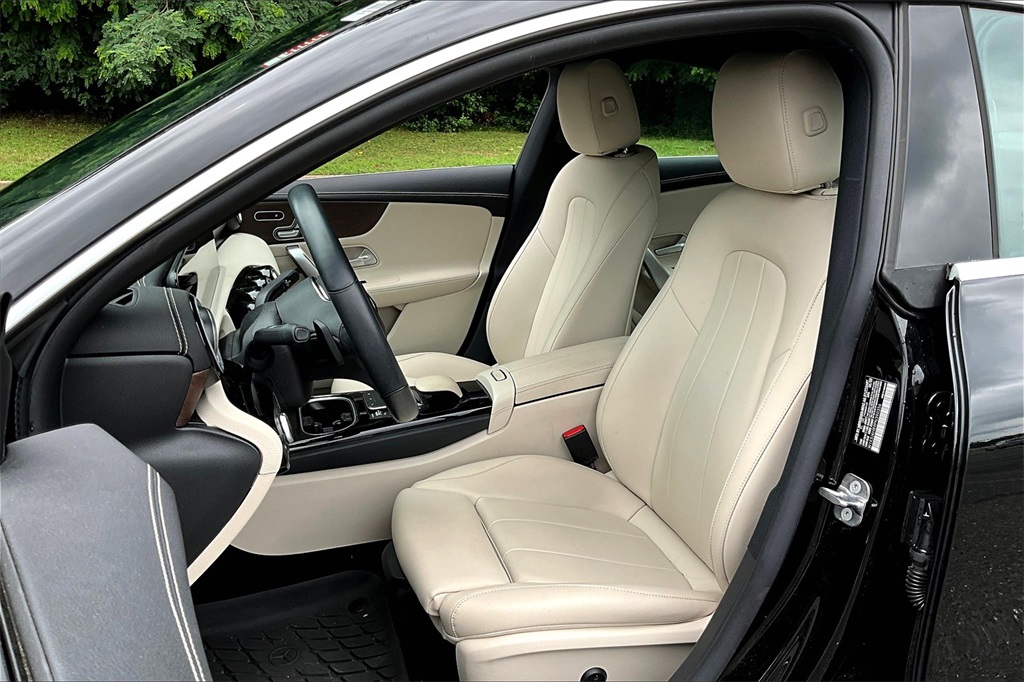 2023 Mercedes Benz CLA 250 4MATIC photo 26