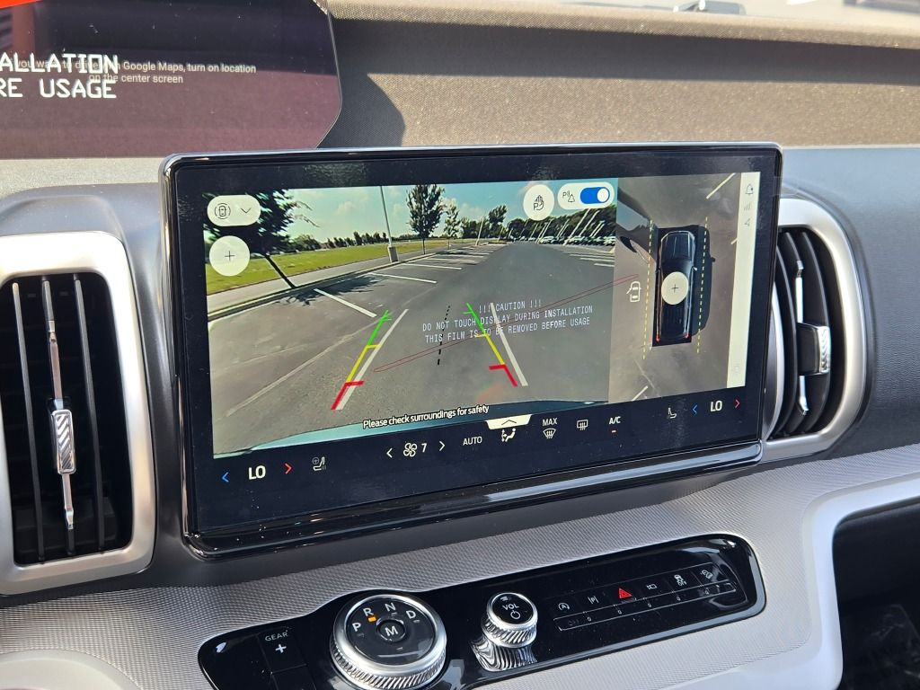 2025 Ford Expedition photo 26