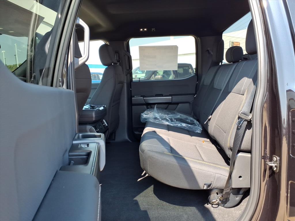 2025 Ford F-150 STX photo 12