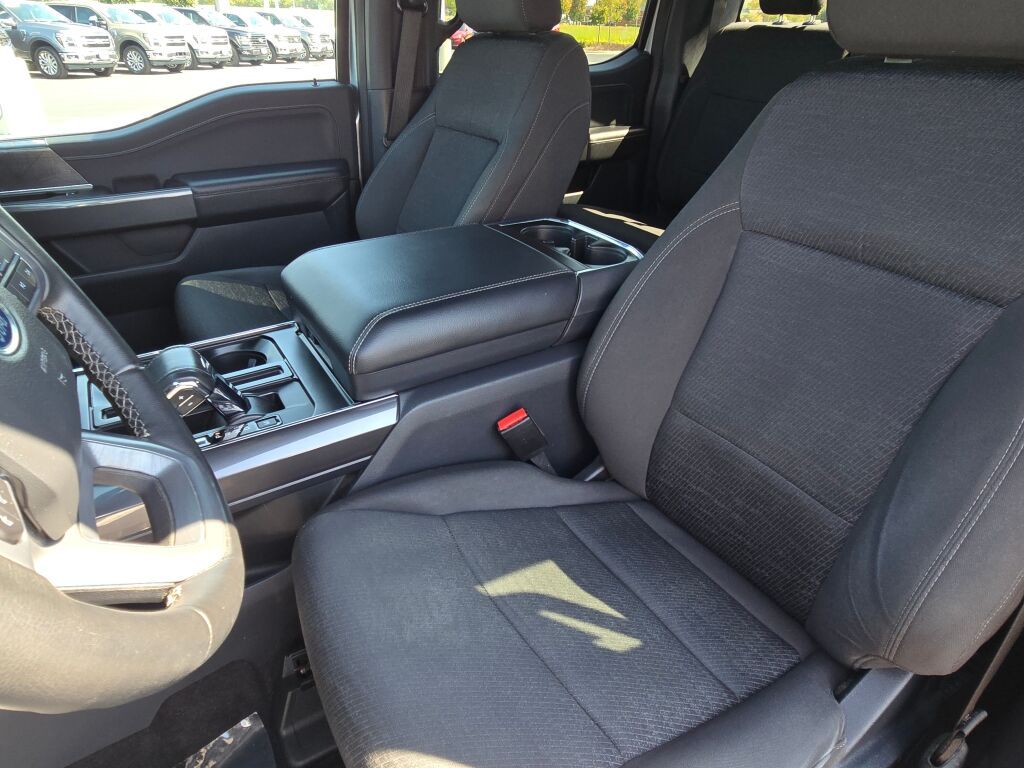2023 Ford F-150 XLT photo 21
