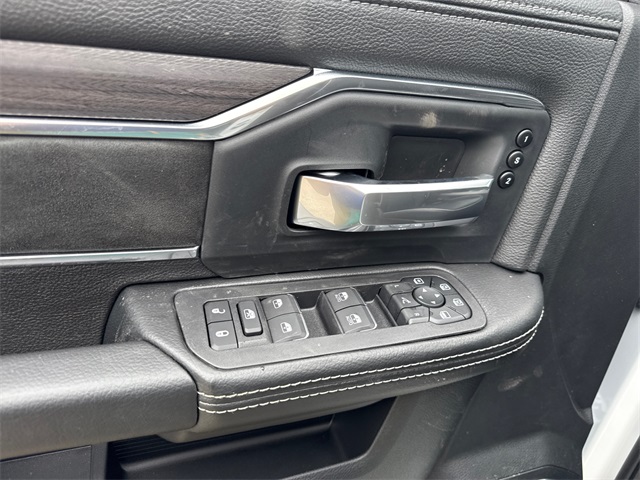 2025 Ram 2500 Laramie photo 13