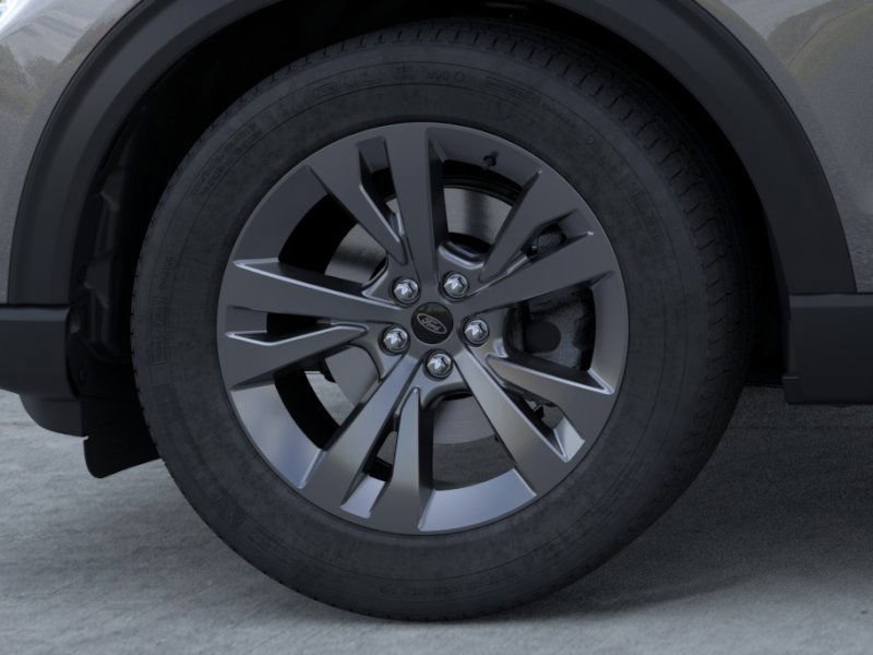 2025 Ford Explorer photo 8