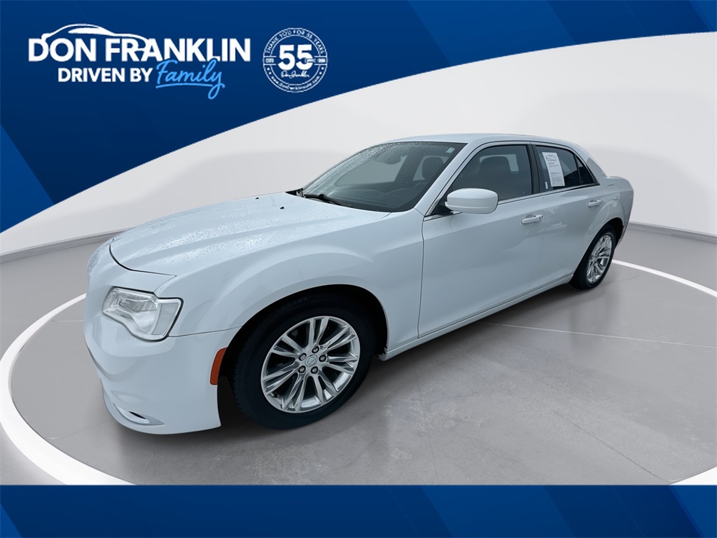 2019 Chrysler 300