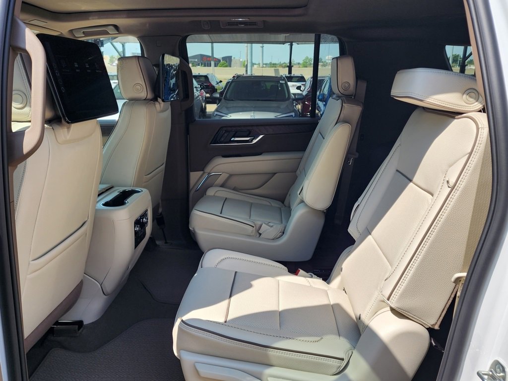 2026 Gmc Yukon XL Denali photo 44