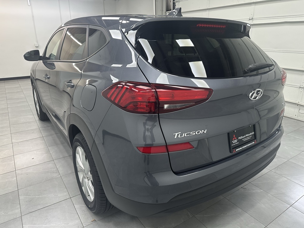 2019 Hyundai Tucson SE photo 3