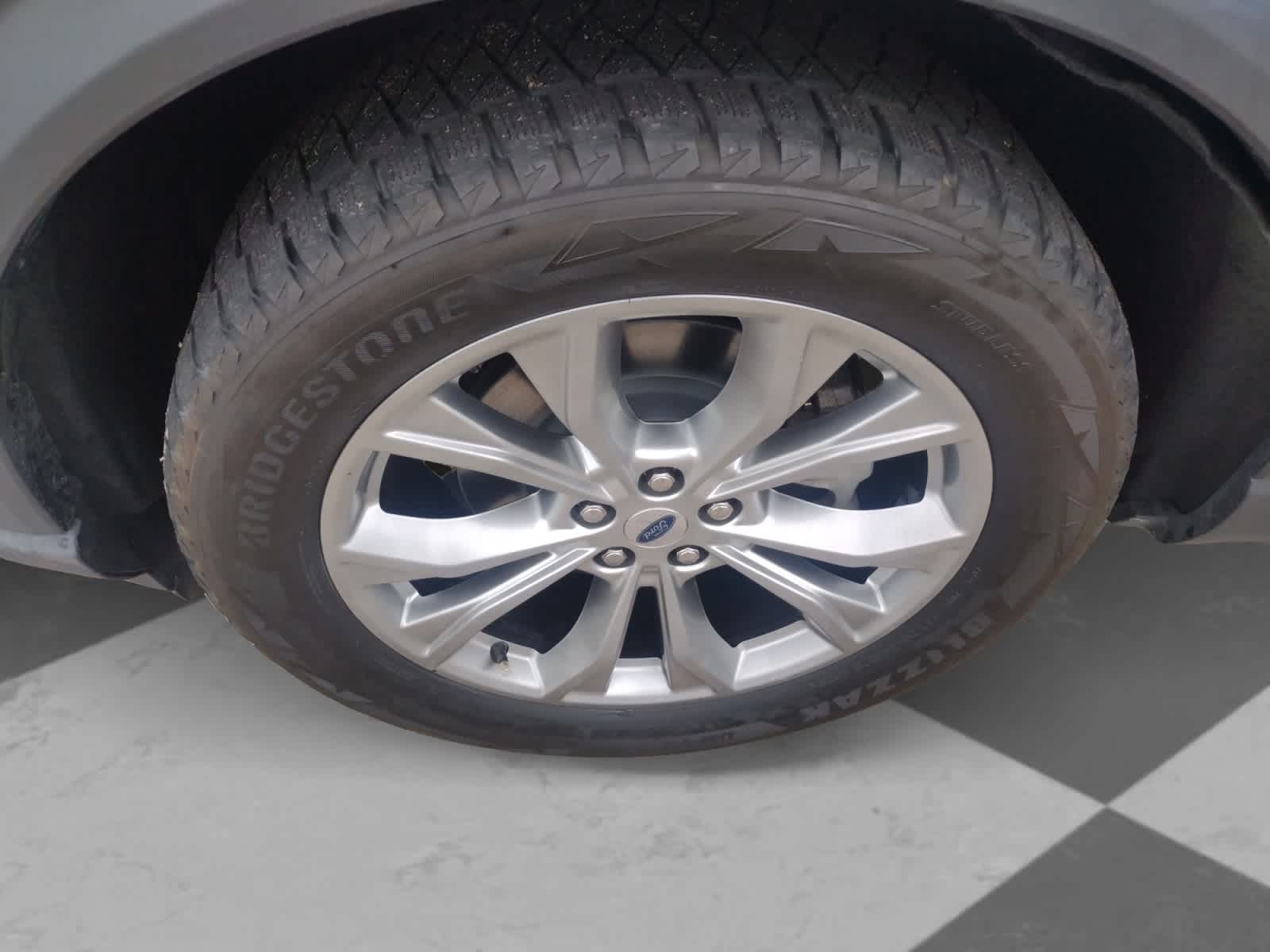 2021 Ford Explorer XLT photo 6