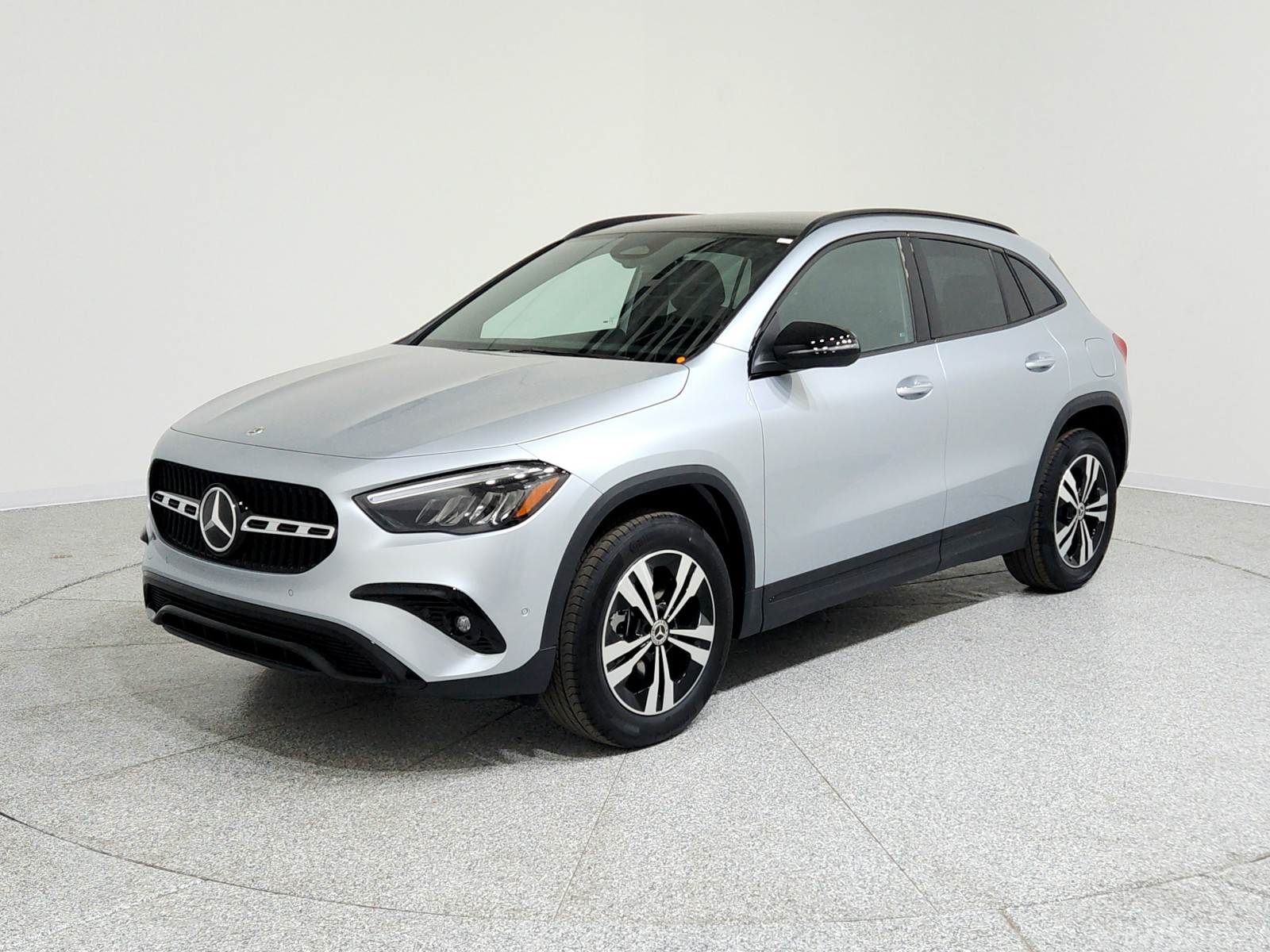 2026 Mercedes-Benz GLA GLA 250's photo