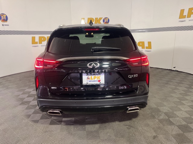 2021 Infiniti QX50 Luxe photo 5