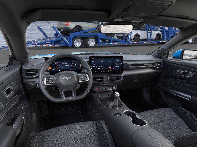 2025 Ford Mustang EcoBoost photo 9
