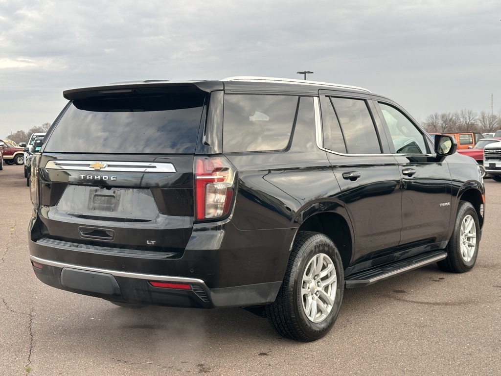 2023 Chevrolet Tahoe LT photo 3