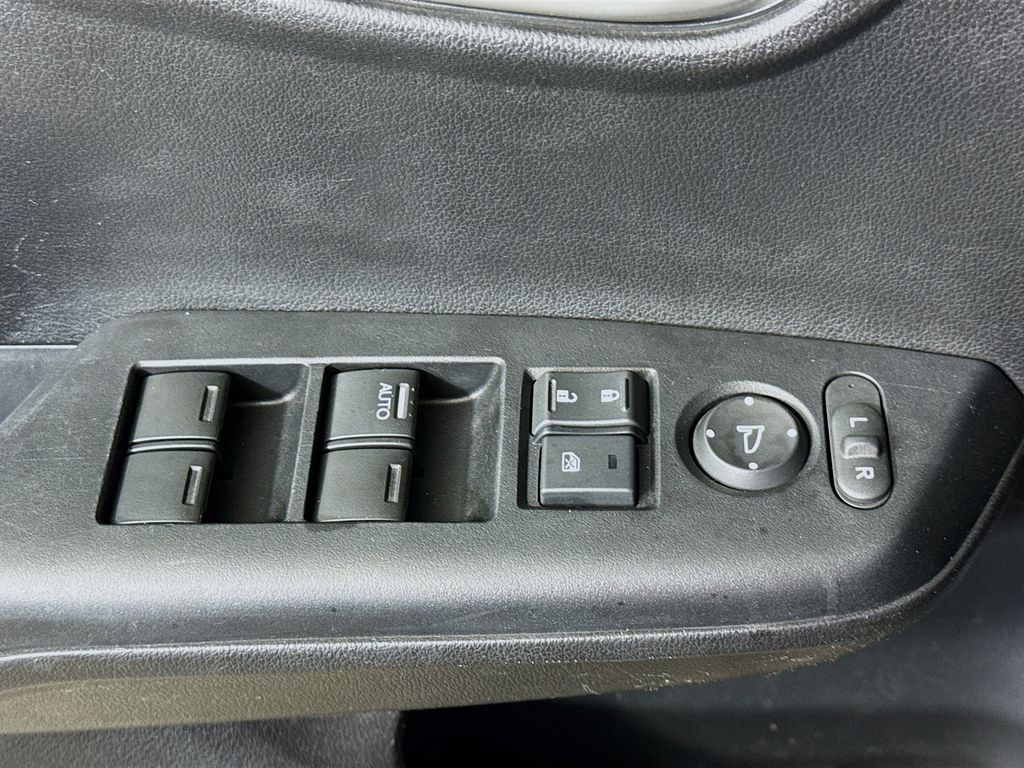 2013 Honda Civic LX photo 13