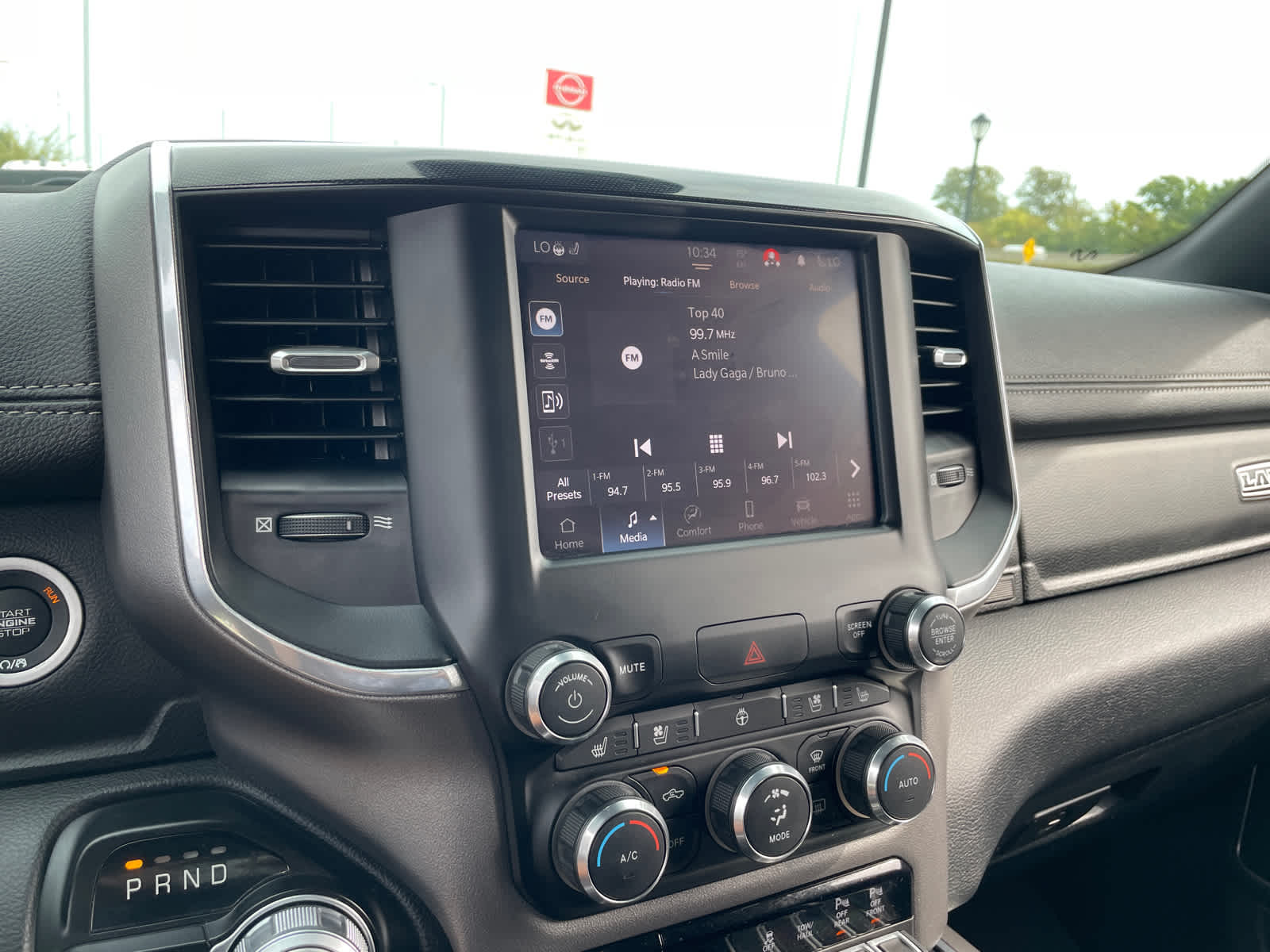 2022 Ram 1500 Laramie photo 24