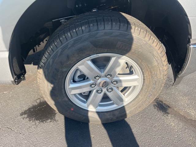 2025 Ford F-150 XL photo 4