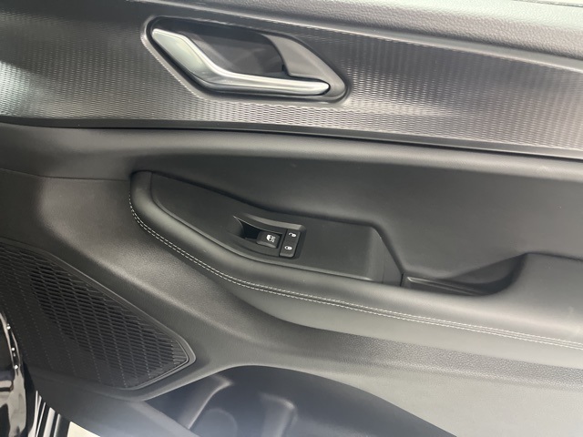2025 Jeep Grand Cherokee Laredo photo 17