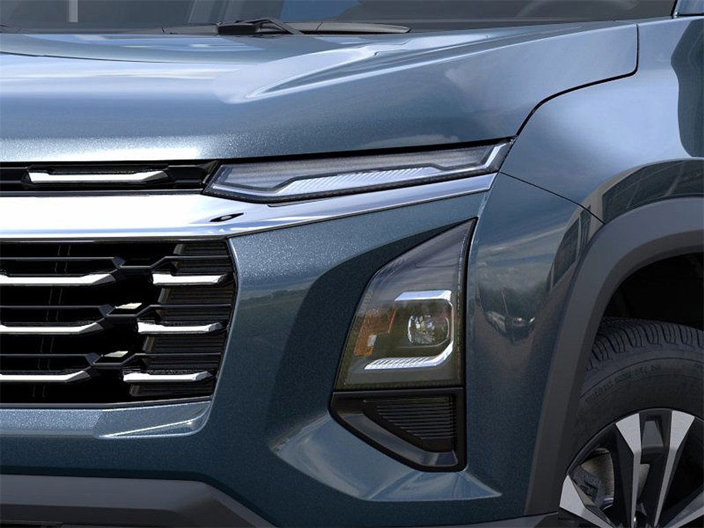 2026 Chevrolet Equinox LT photo 9