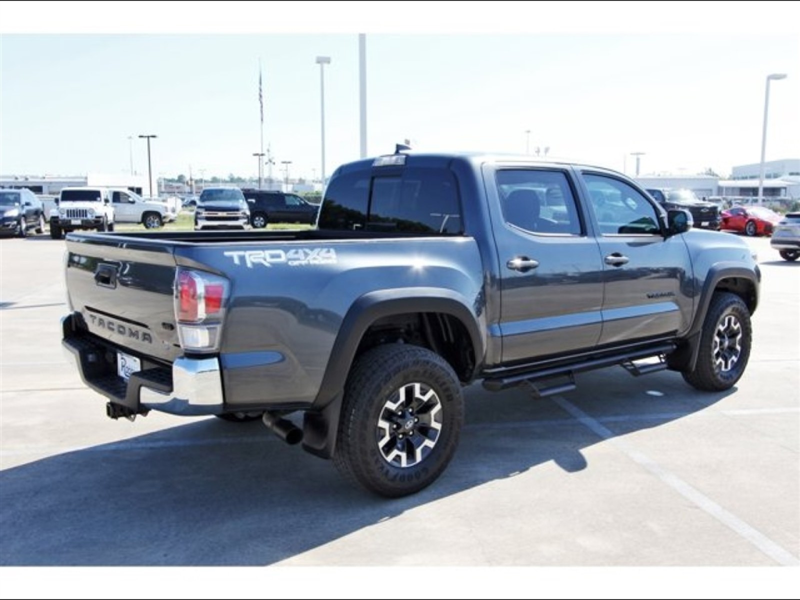 2023 Toyota Tacoma 4WD TRD Off Road - 5