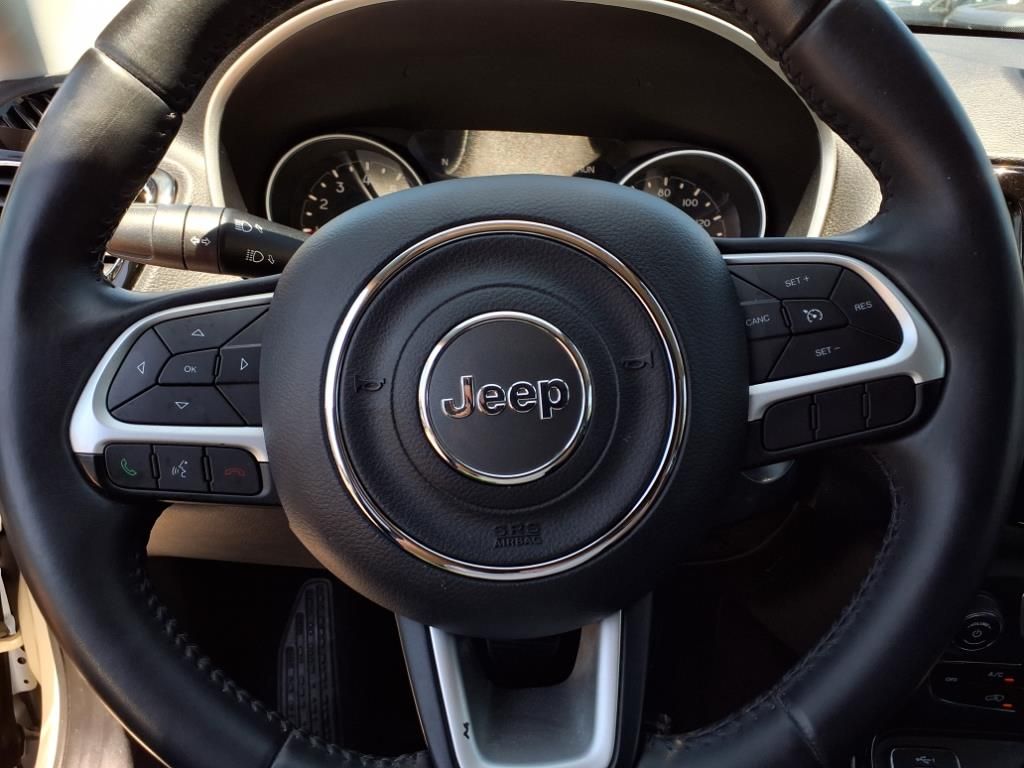 2019 Jeep Compass Altitude photo 11
