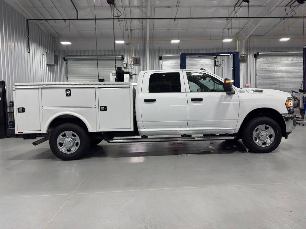 2024 Ram 2500 Tradesman photo 12