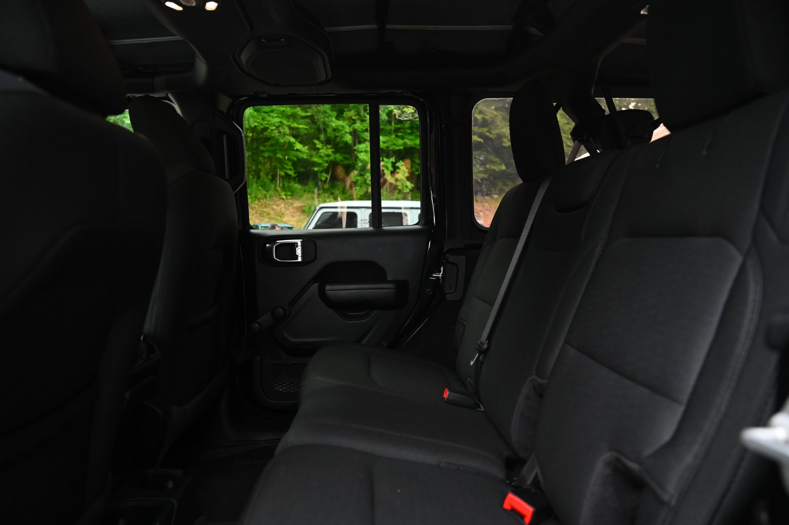 2021 Jeep Wrangler Unlimited Willys Sport photo 37