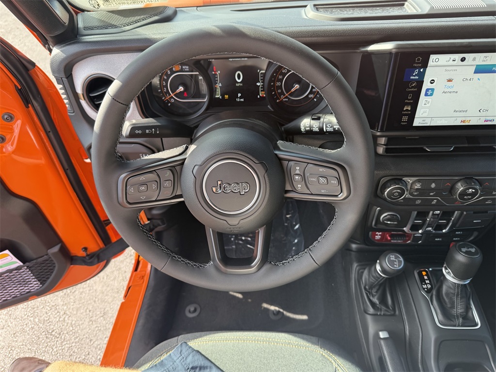 2025 Jeep Wrangler Willys photo 19