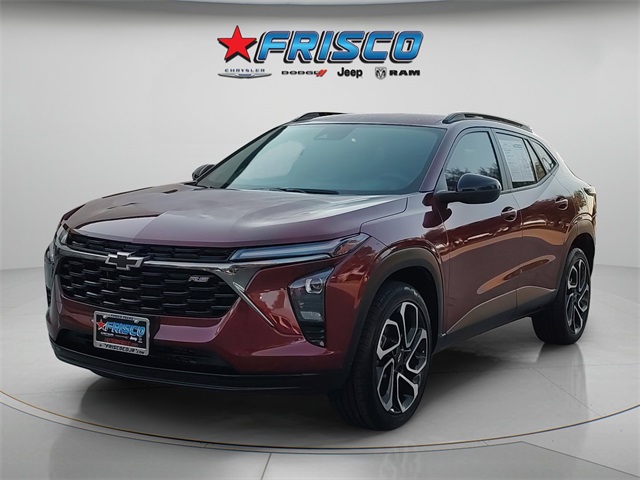 2025 Chevrolet Trax photo 2