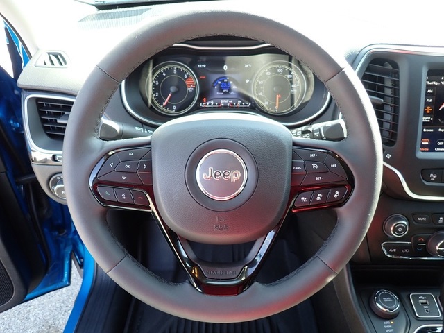 2023 Jeep Cherokee Altitude photo 15